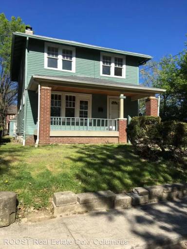 Main picture of 673 Bedford Ave