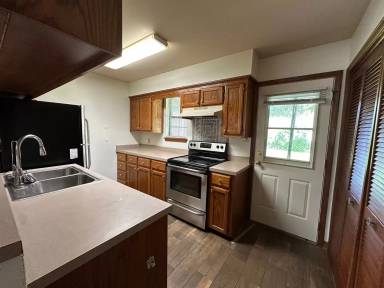 Main picture of 1407 E O St