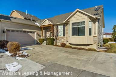 Main picture of 864 Michie Ln