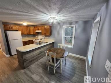 Main picture of 766 Fort Hill Rd