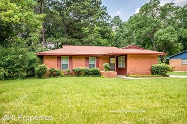 Main picture of 3946 Matterhorn St