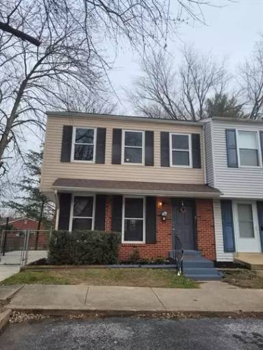 Main picture of 2 Jamison St