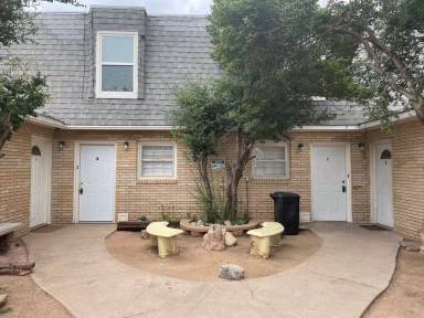 Main picture of 1347 65th Dr