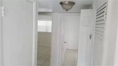 Main picture of 405 SW 13th Pl