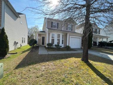 Main picture of 10919 Adelaide Ct