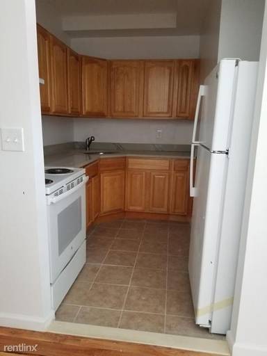 Main picture of 1694 Nelson Ave