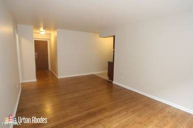 Main picture of 1040 W Hollywood Ave Apartments