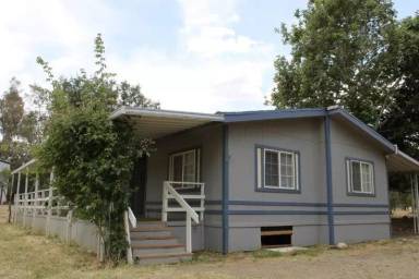 Main picture of 40771 Blue Oak Dr