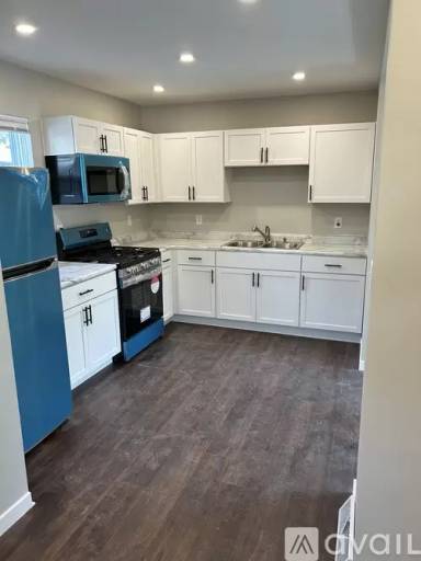 Main picture of 316 Island Ave