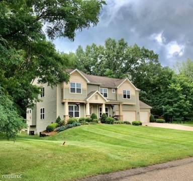 Main picture of 7860 Sandy Hollow Dr SE