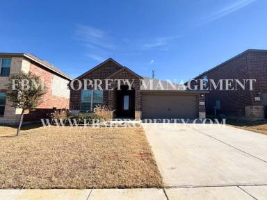 Main picture of 5412 Persimmon Dr