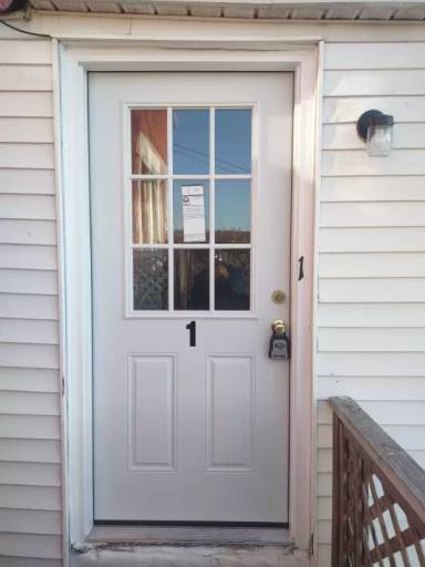 Main picture of 546 W Main St