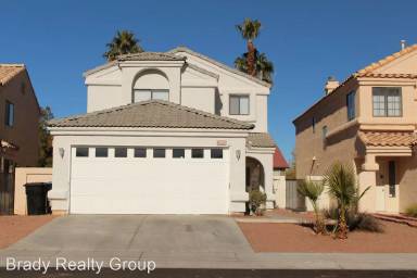 Main picture of 2090 Club Crest Way