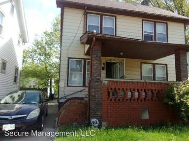Main picture of 825 Rudyard Rd