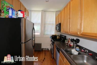 Main picture of 4452 N Ashland Ave