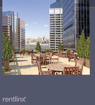 Main picture of 100 Maiden Lane Apartments