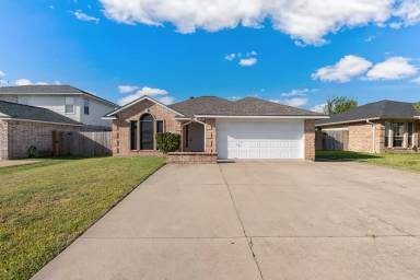 Main picture of 3512 Wild Plum St