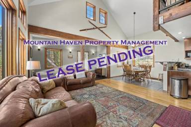 Main picture of 320 Valley View Dr