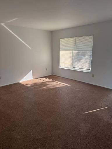 Main picture of 1361 Ethel Cir NE