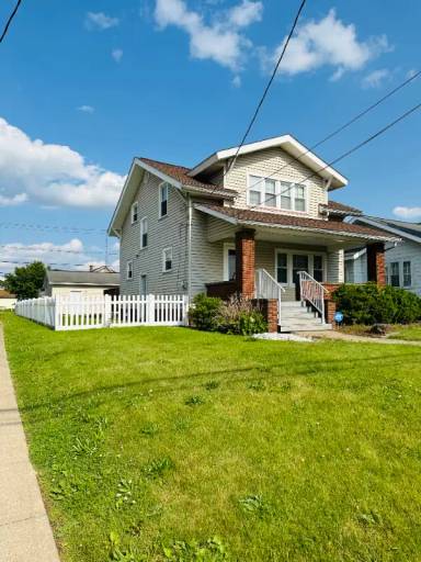 Main picture of 1108 Amherst Rd NE