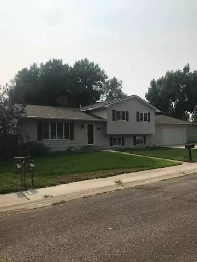 Main picture of 2916 Columbine Ln