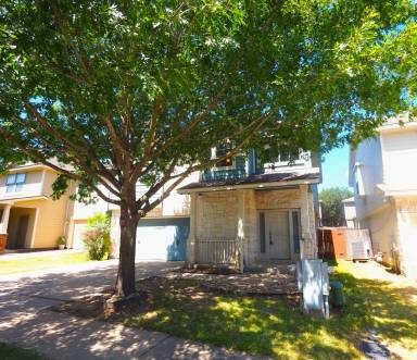 Main picture of 10205 Maydelle Dr