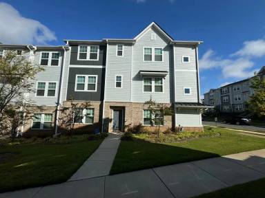 Main picture of 7120 Bryce Ave