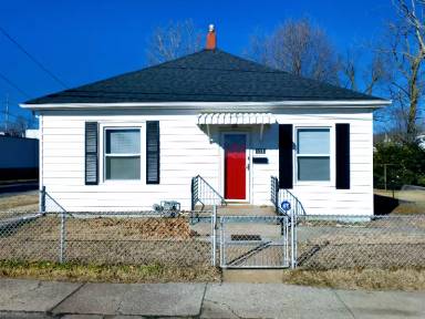 Main picture of 121 Virginia St
