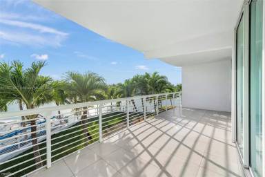Main picture of 6580 Indian Creek Dr