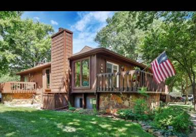 Main picture of 2421 S Yellowstone St