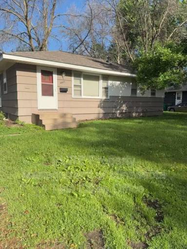 Main picture of 6601 Unity Ave N