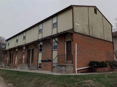 Main picture of 242 W 9th Ave