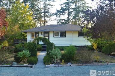 Main picture of 1109 Wildwood Dr