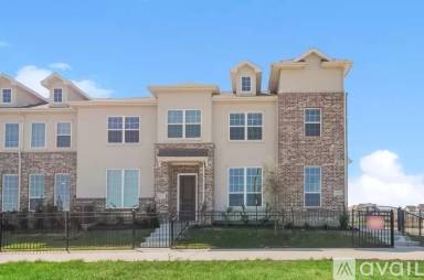 Main picture of Residences at Rayzor Ranch