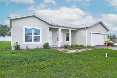 Main picture of 1034 Andalusia Blvd