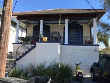 Main picture of 2911 Castiglione St