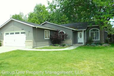 Main picture of 2960 N Columbine Ave