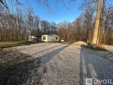 Main picture of 2725 N County Road 600 W