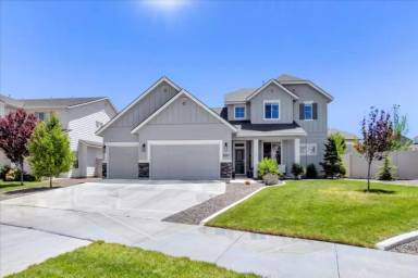 Main picture of 2037 W Wood Chip Dr