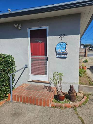 Main picture of 612 Bernardo Ave