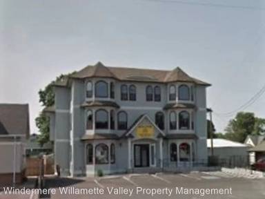 Main picture of 103 W Bishop Way