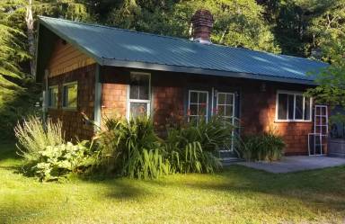 Main picture of 741 Ellwood Dr