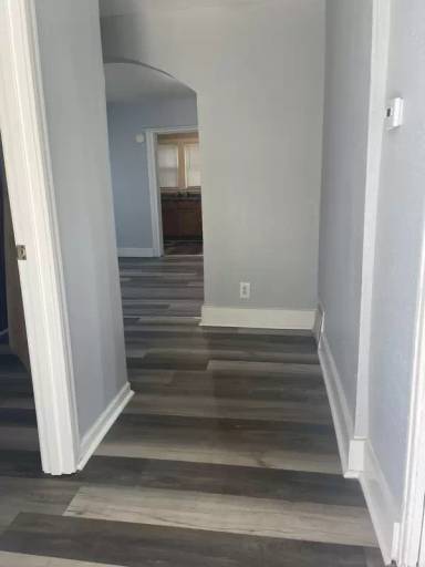 Main picture of 1405 E Jackson St