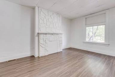 Main picture of 112 Tecumseh St