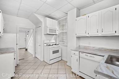 Main picture of 78 Wyoming St