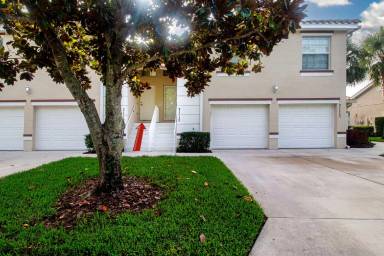 Main picture of 7117 Strand Cir