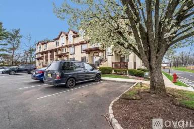 Main picture of 206 Michaels Ct