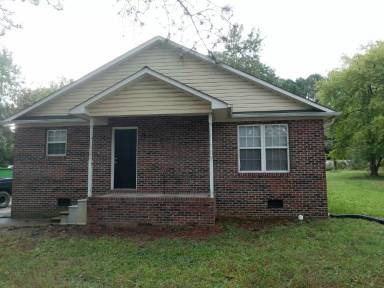 Main picture of 412 N Main Gq St