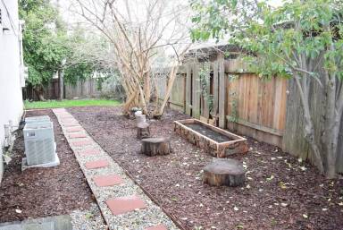 Main picture of 6049 Northcrest Cir