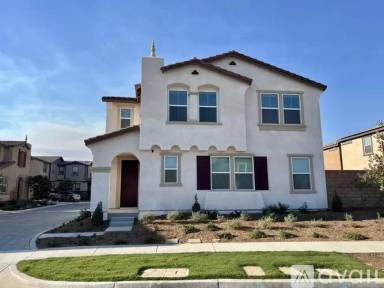 Main picture of 3959 E La Jolla St